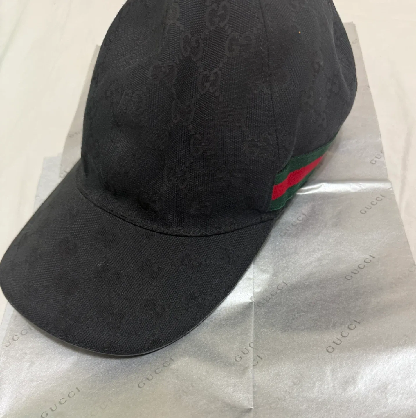 Gucci GG Canvas Baseball Hat thumbnail