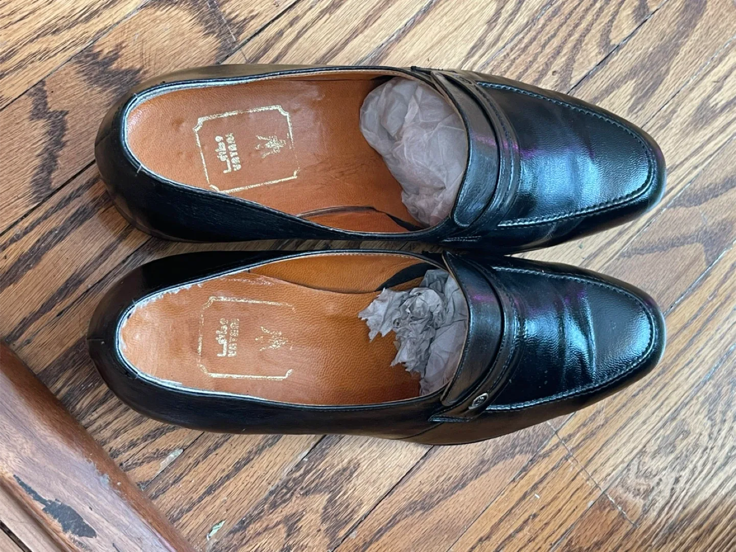 Vatani Black Leather Loafers image indicator(2)