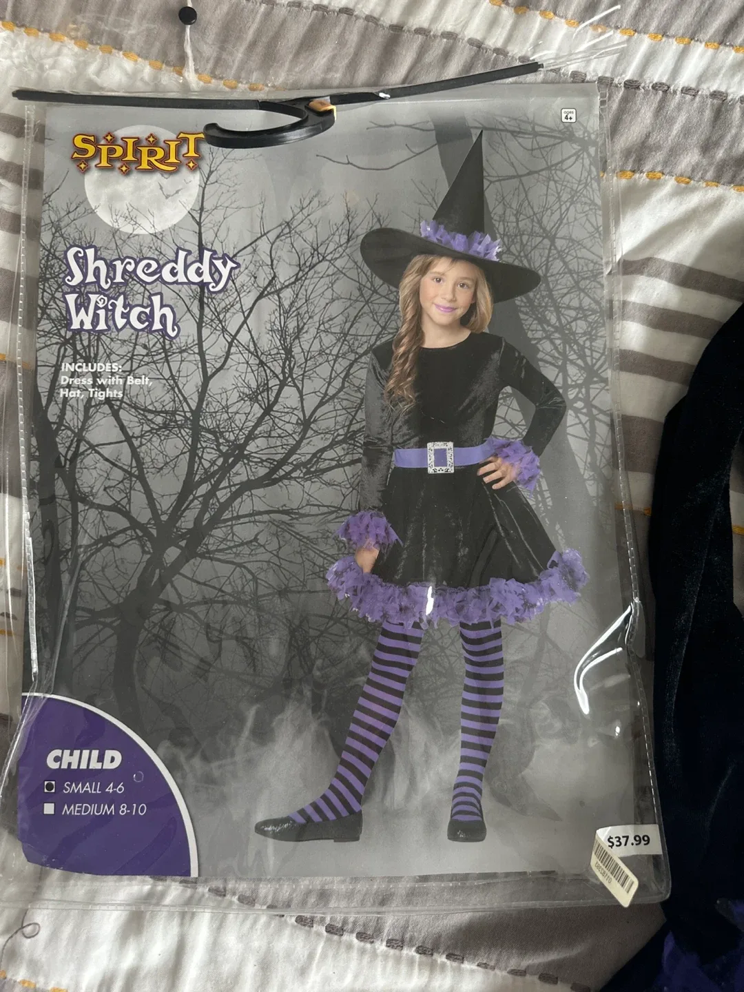 🥕 Spirit Shreddy Witch Costume - Size small (age 4-6) image indicator(2)