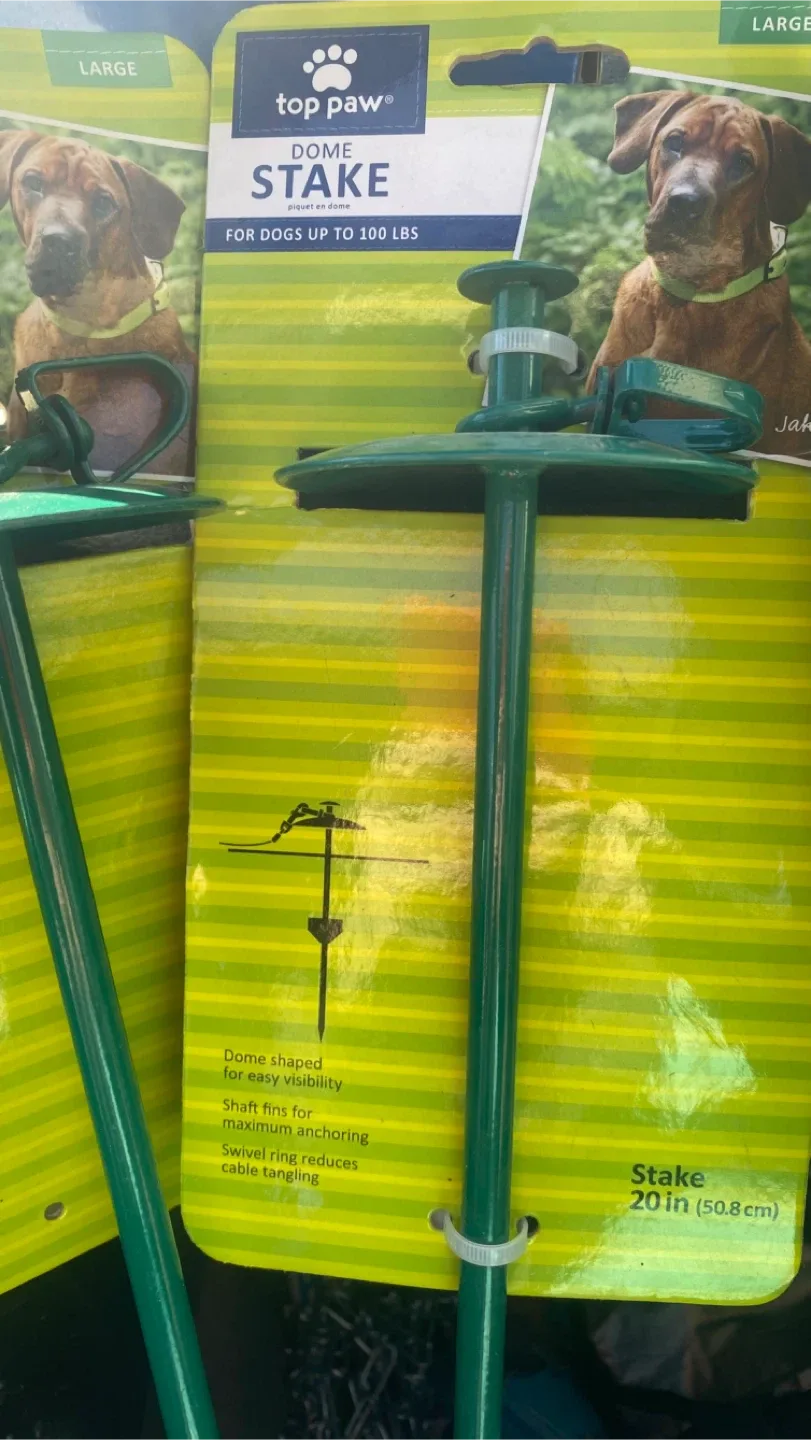 Top Paw Dome Stake & 3mm Tie-Out Chain image indicator(2)