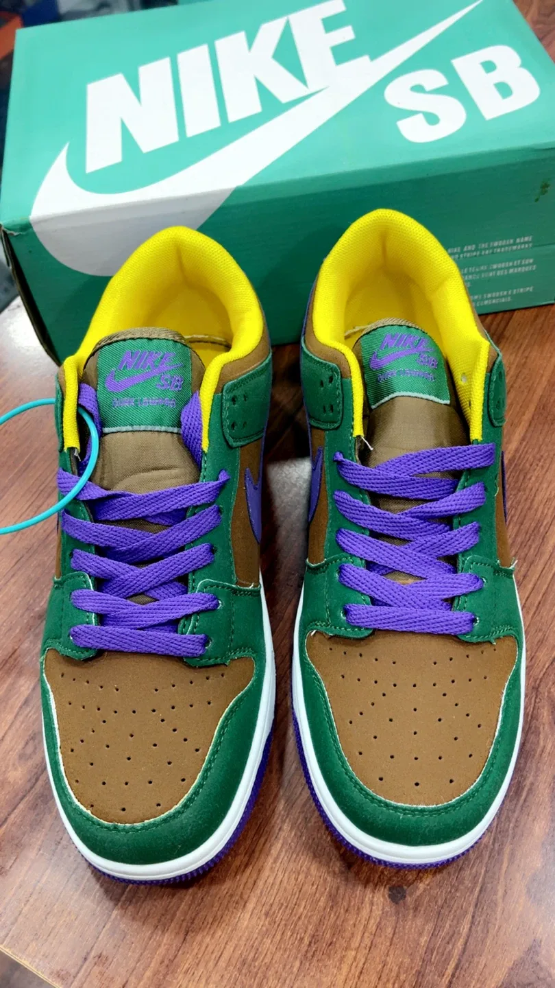 Nike Dunk Low Pro SB "Hemp" Sneakers image indicator(6)