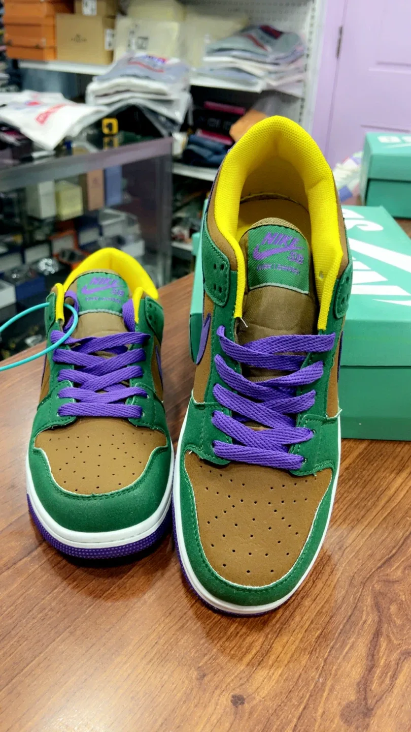Nike Dunk Low Pro SB "Hemp" Sneakers image indicator(7)