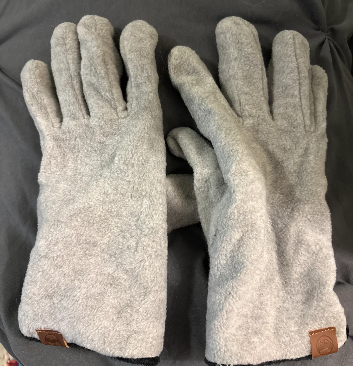 Grey Fleece Gloves thumbnail