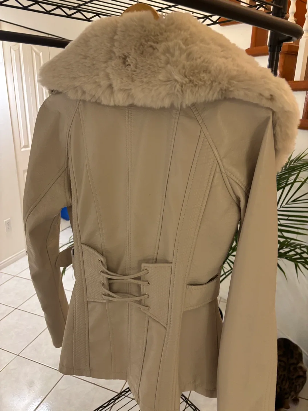 Women’s GUESS Faux Fur & Leather Jacket 🖤 Size L  $125 image indicator(3)