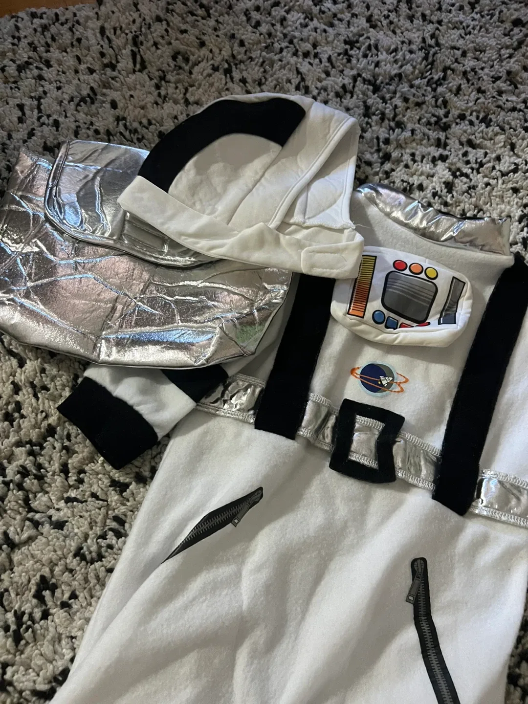 Astronaut Costume for Kids (3-5yrs old) image indicator(2)