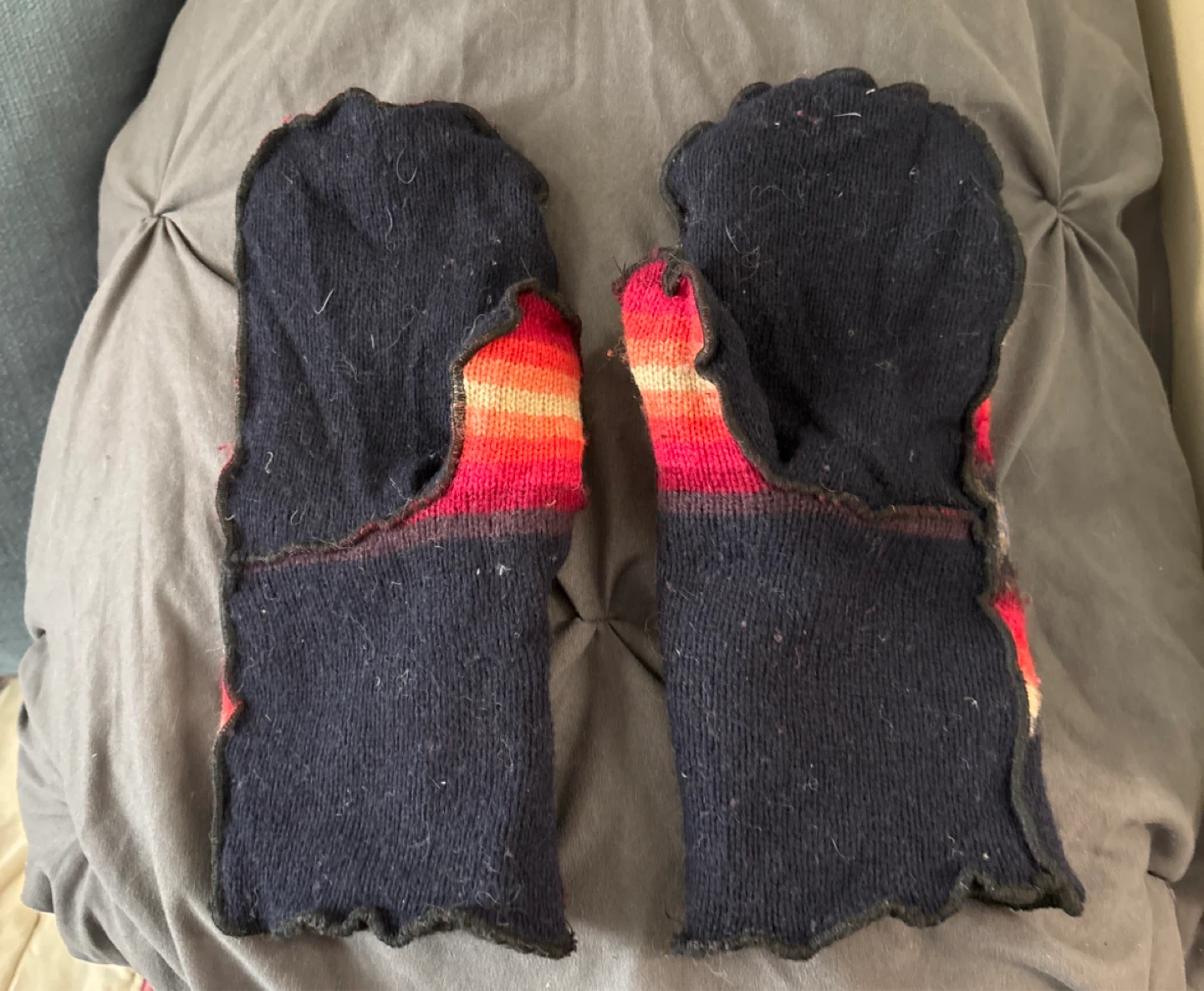 Handmade Wool Mittens - photo 2