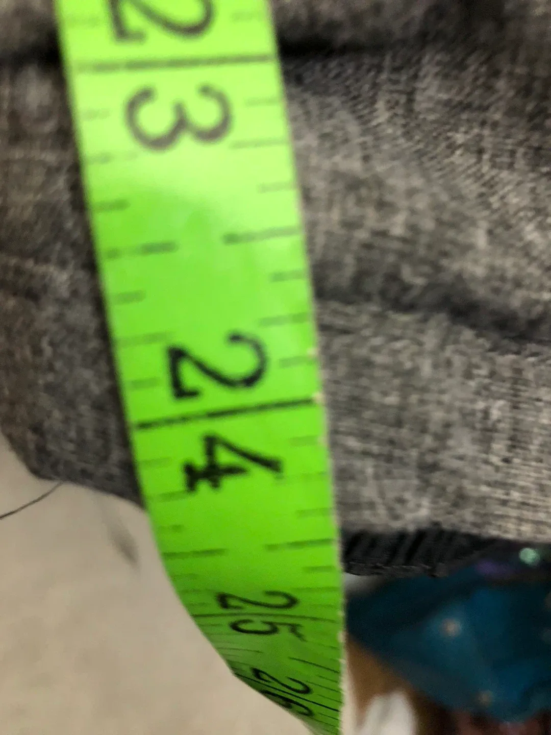 Children’s Grey Snowpants. Size Medium. image indicator(7)