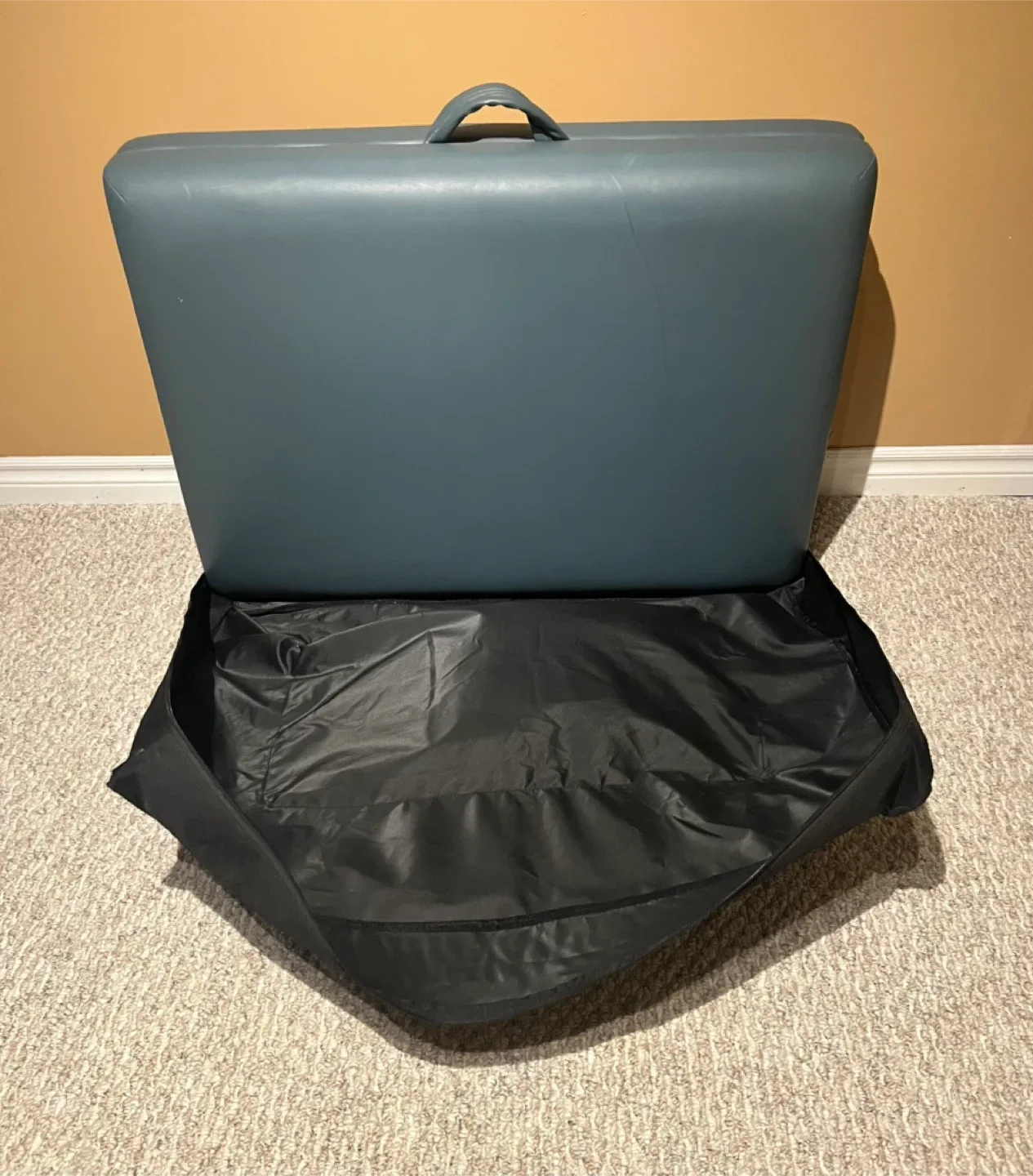 Best Body Portable Massage Table - Blue image indicator(7)