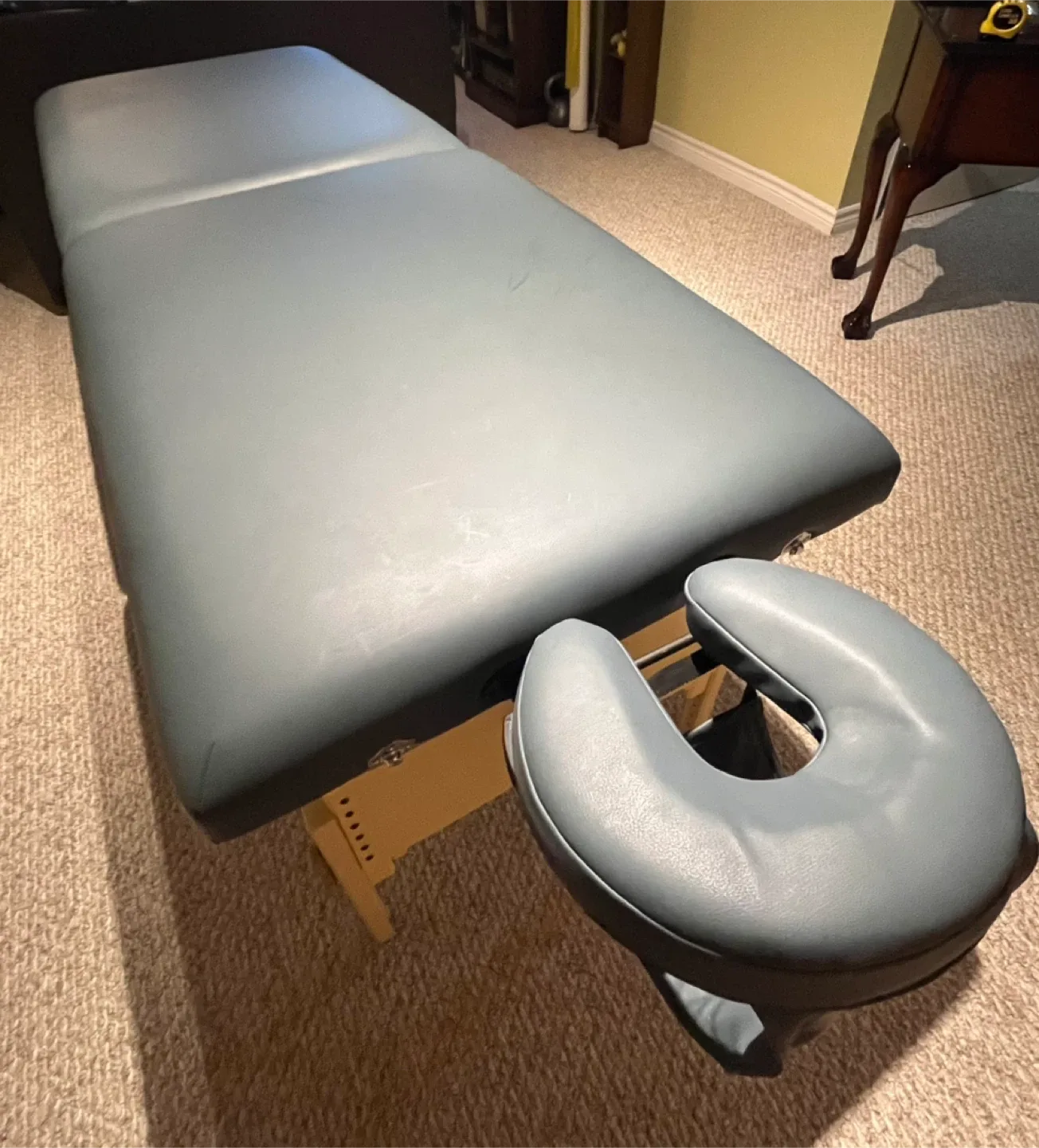 Best Body Portable Massage Table - Blue image indicator(10)