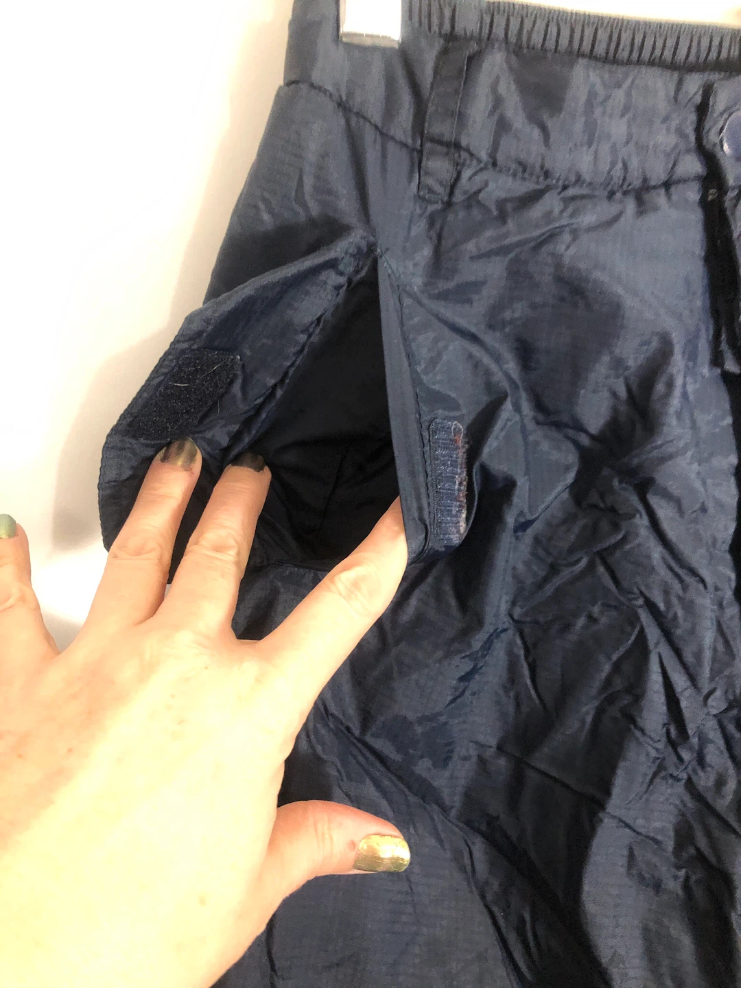 Boy’s Navy Blue Snowpants. Size medium - photo 3