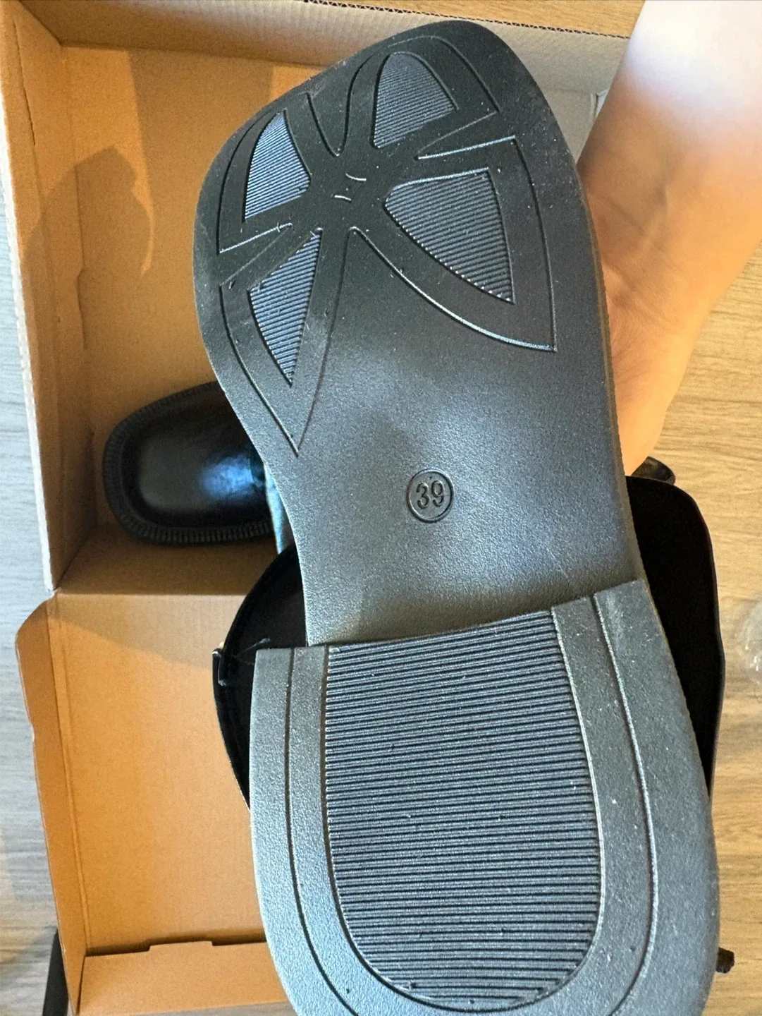 Asyllum Kira Slouch Boots, Size us 8 image indicator(8)