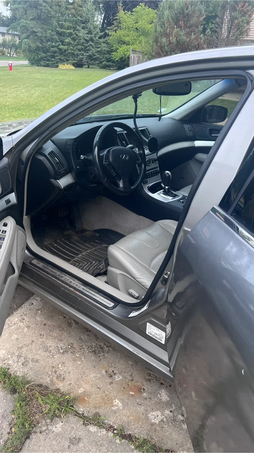 Infiniti G35 Sedan - Silver image indicator(5)