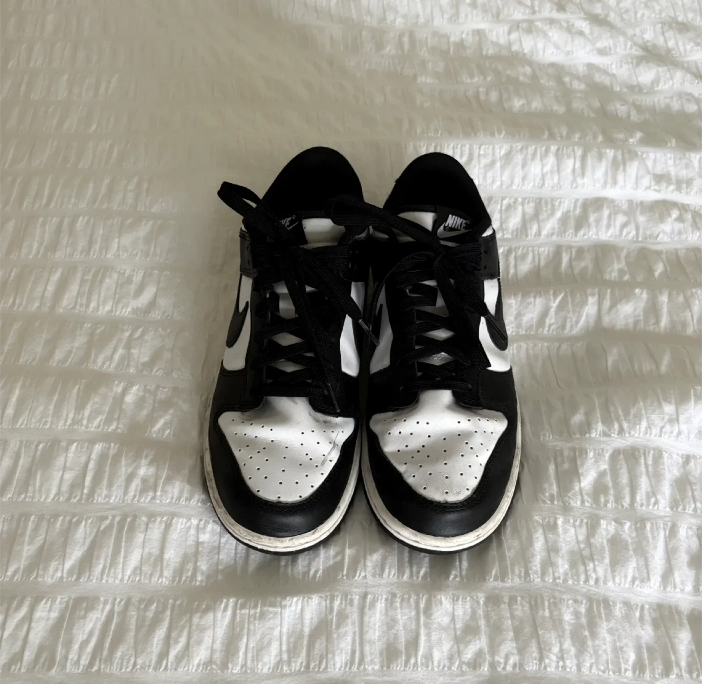 Nike Dunk Low Panda Shoes image indicator(4)