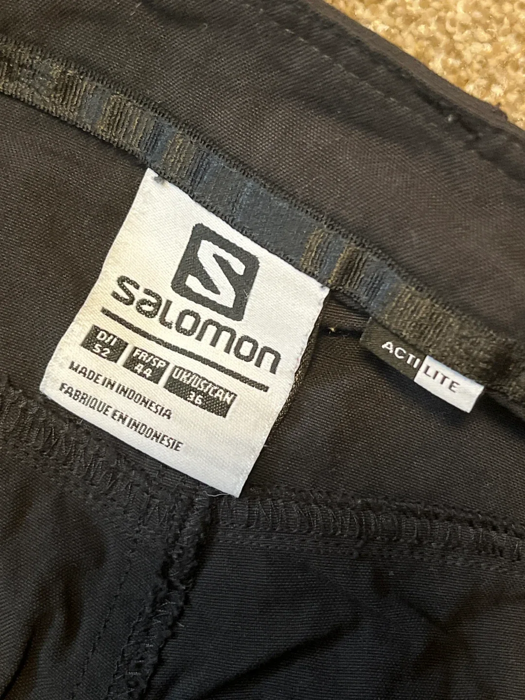 Salomon Acti Lite Black Shorts image indicator(2)
