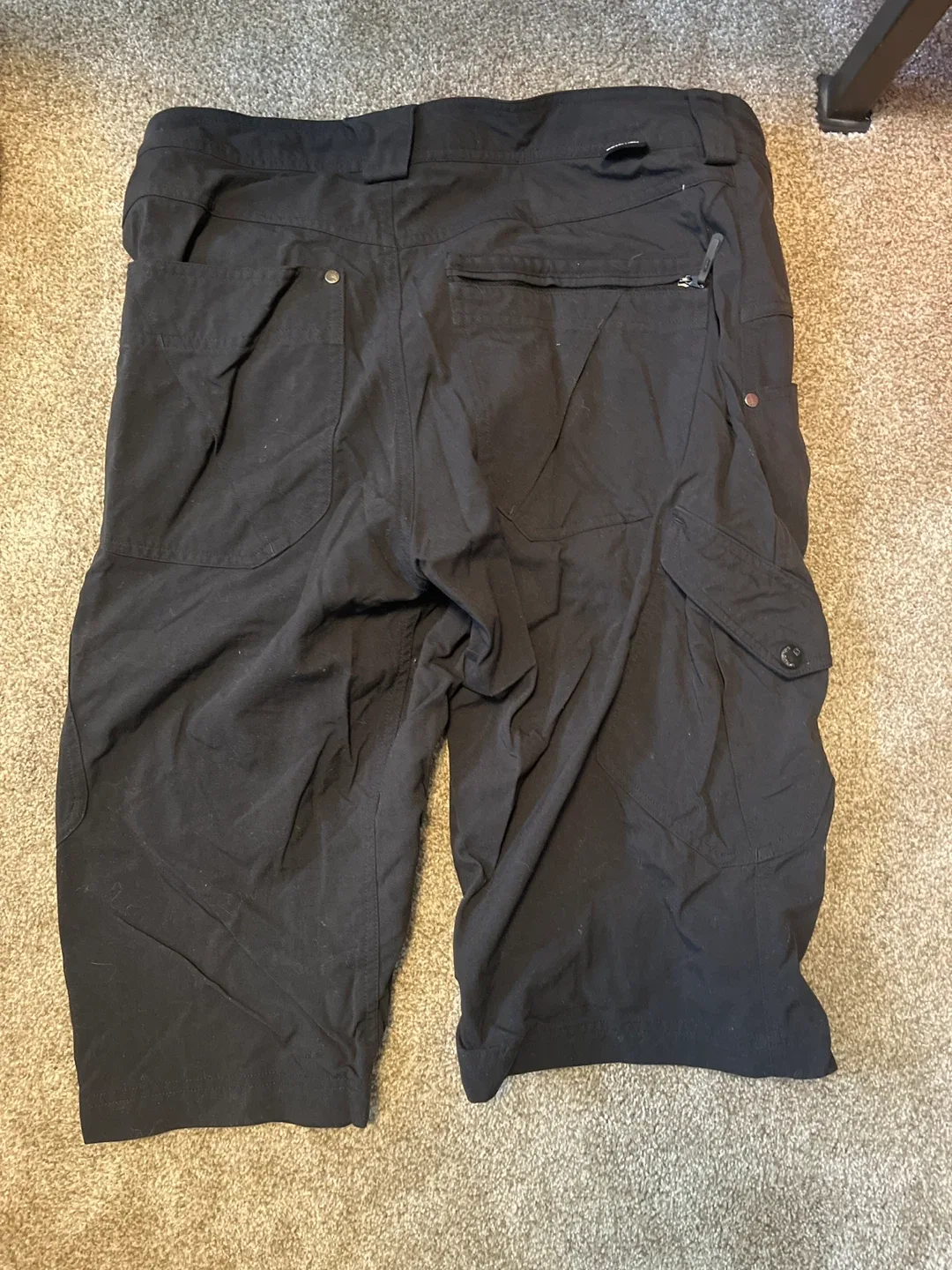 Salomon Acti Lite Black Shorts image indicator(3)