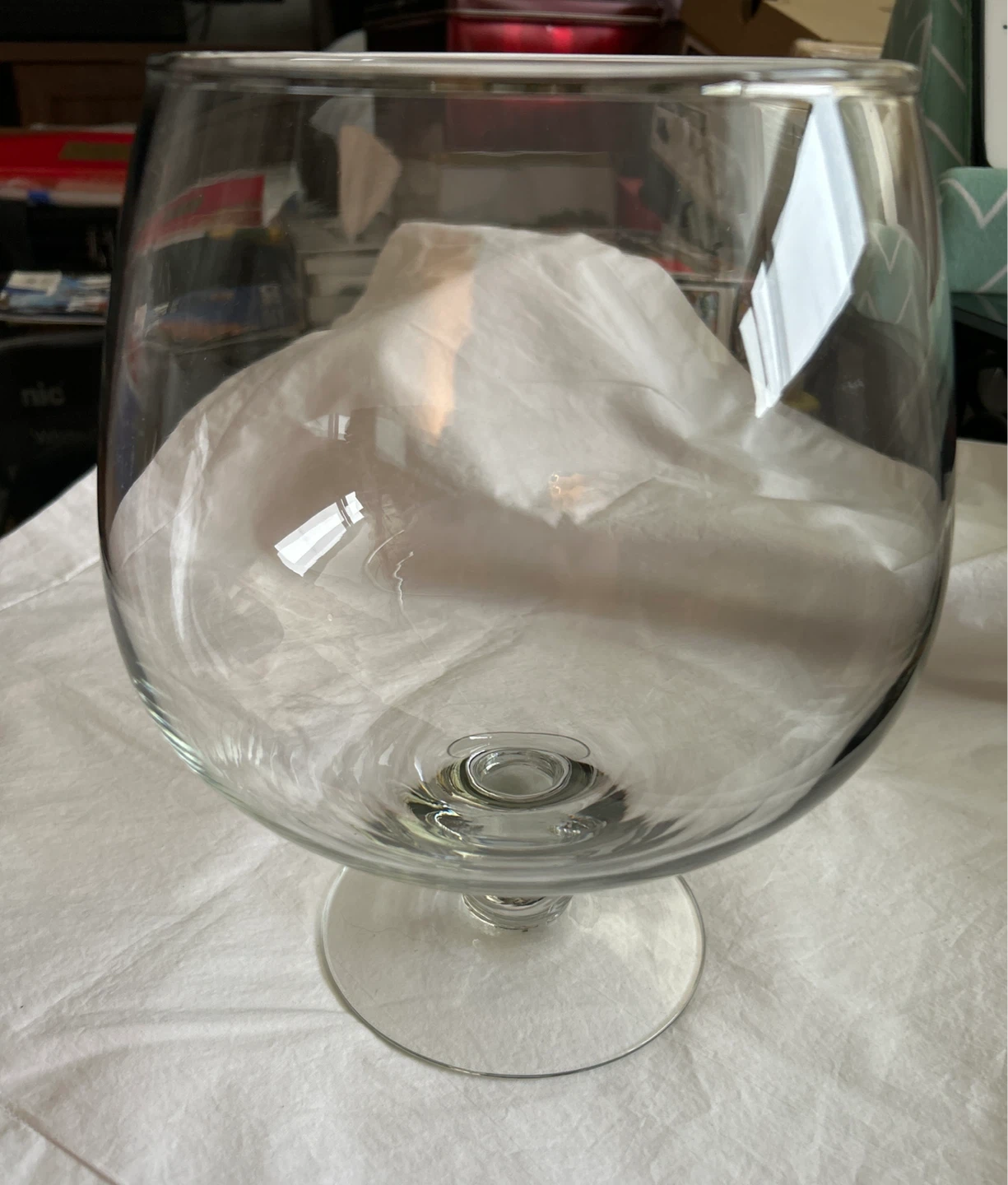 Large Clear Wine Glass - Shape Bowl - photo 2