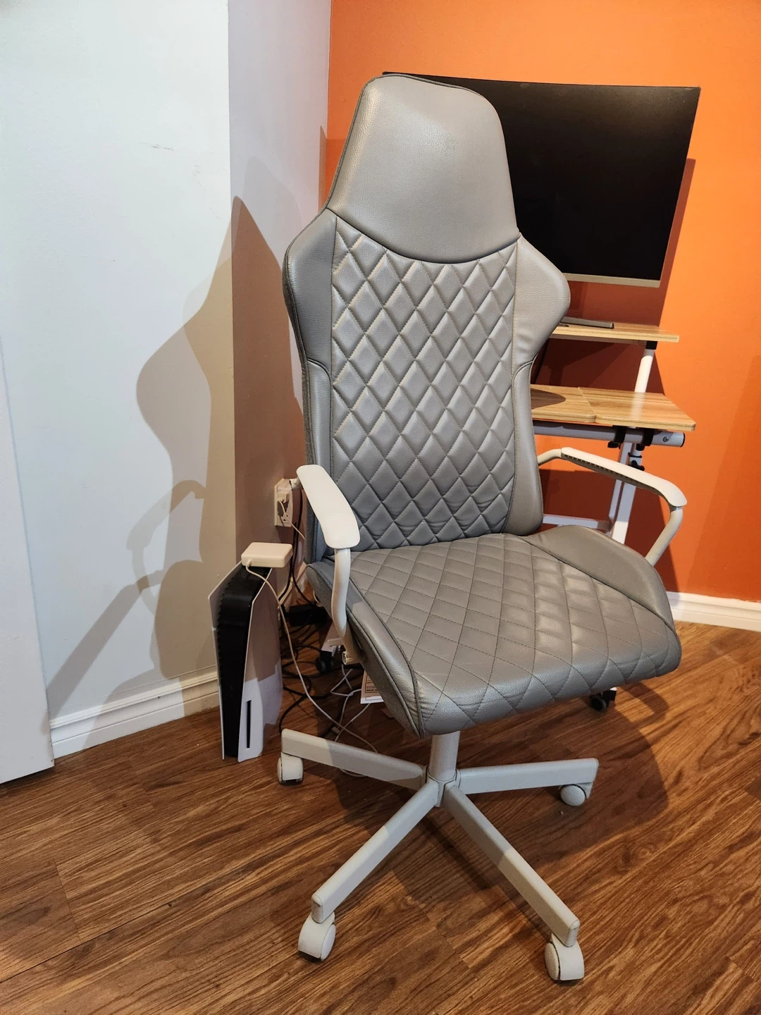 Adjustable Grey Gaming /work chair Chair