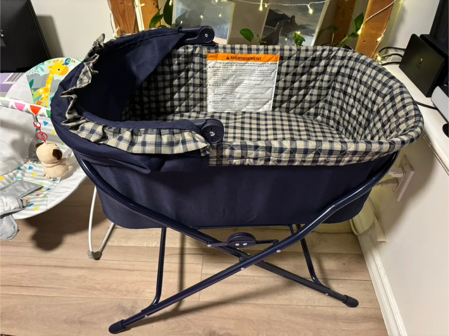 Baby Bassinet - Gently Used image indicator(4)