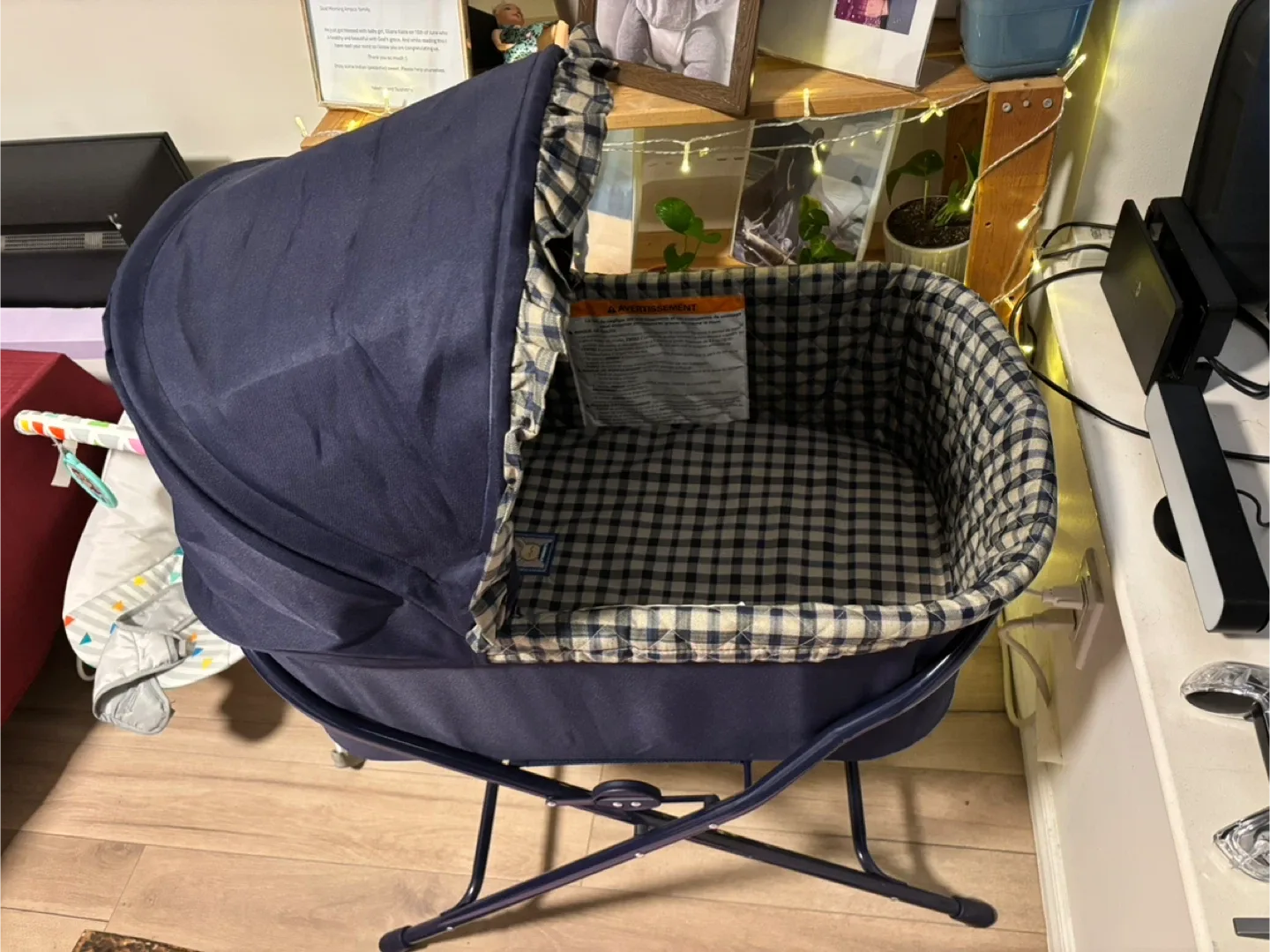 Baby Bassinet - Gently Used image indicator(3)