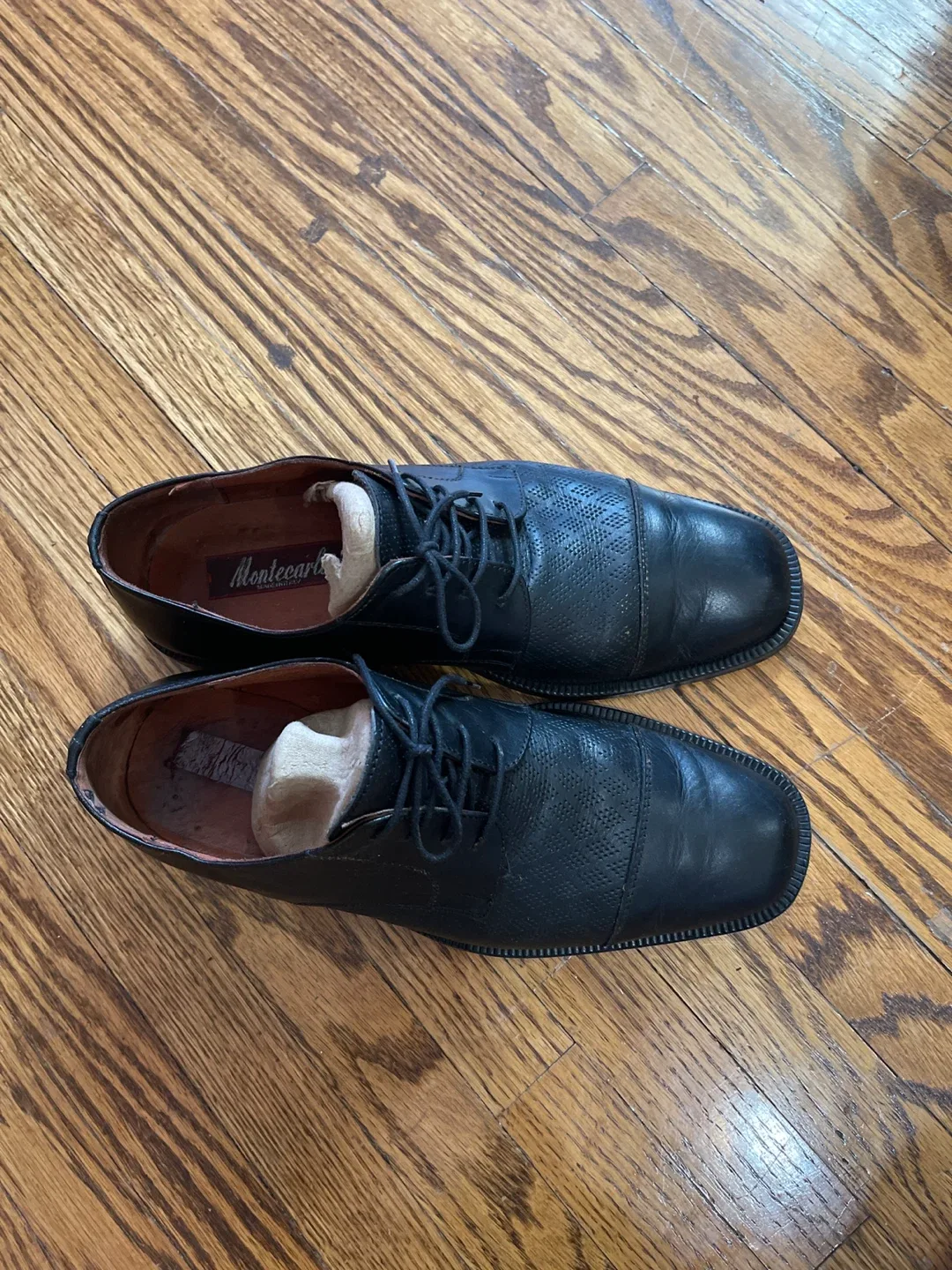 Montecarlo Dress Shoes, Size 9 image indicator(4)