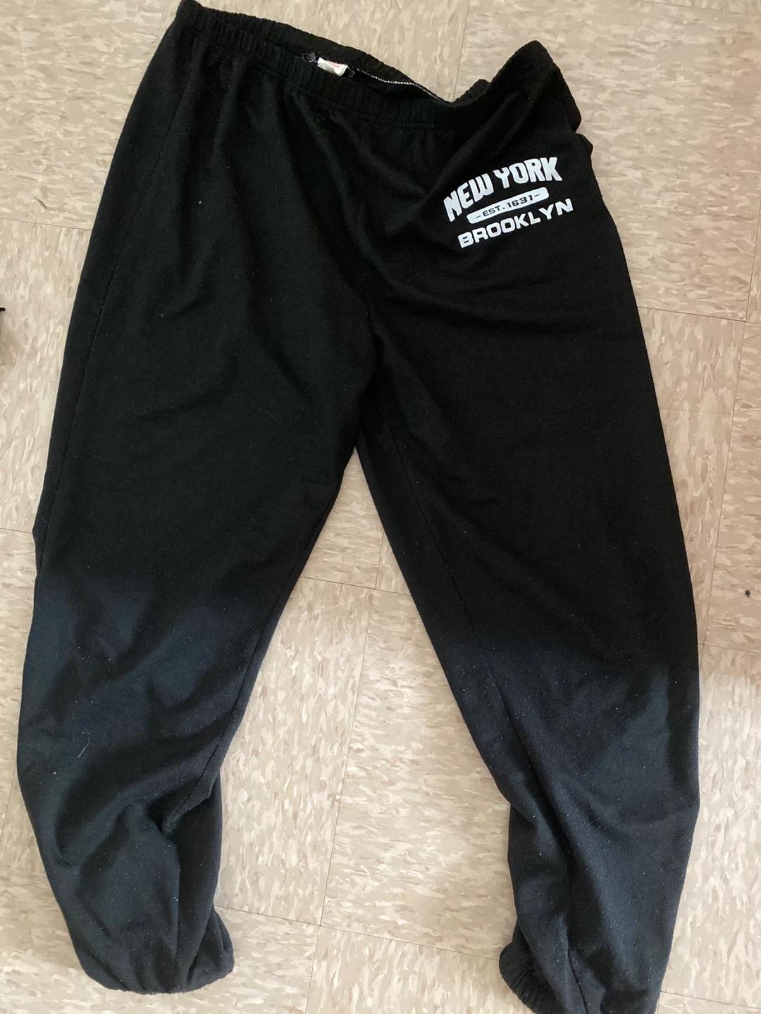 New York Brooklyn Black Sweatpants 🥕