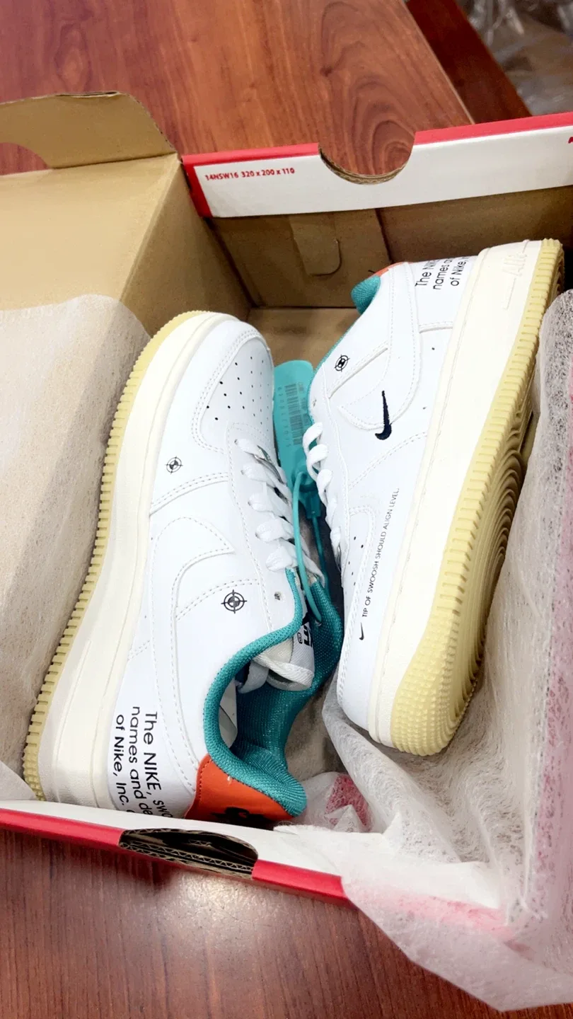 Nike Air Force 1 White Sneakers image indicator(6)