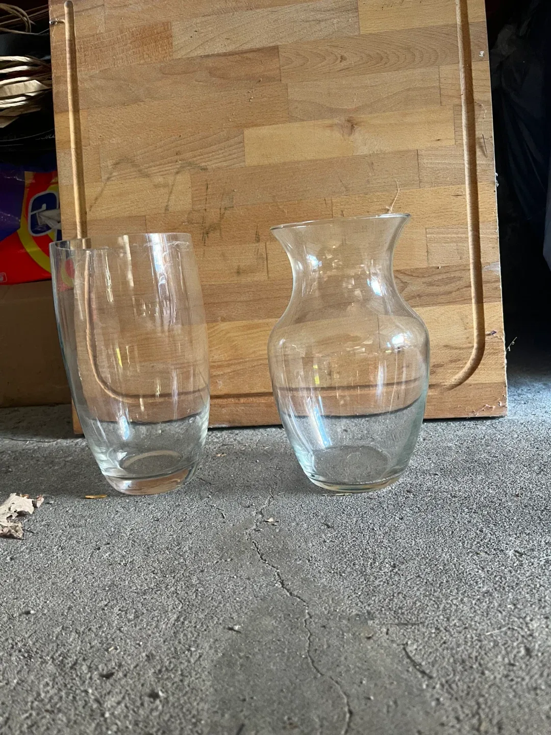 Mixed Lot of Vases and Planters image indicator(4)