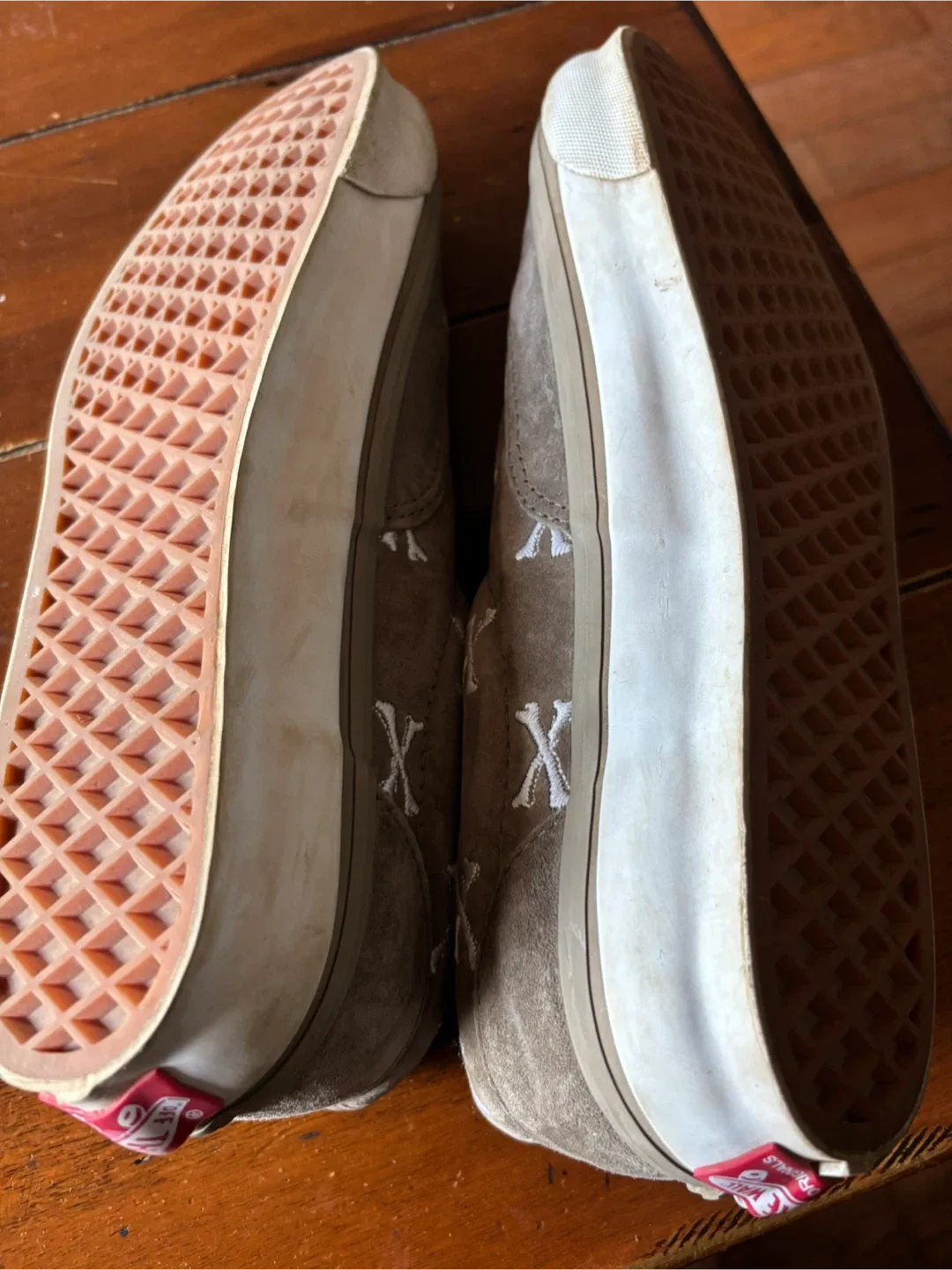 Vans WTAPS Era Sneakers, Size 8.5 image indicator(9)