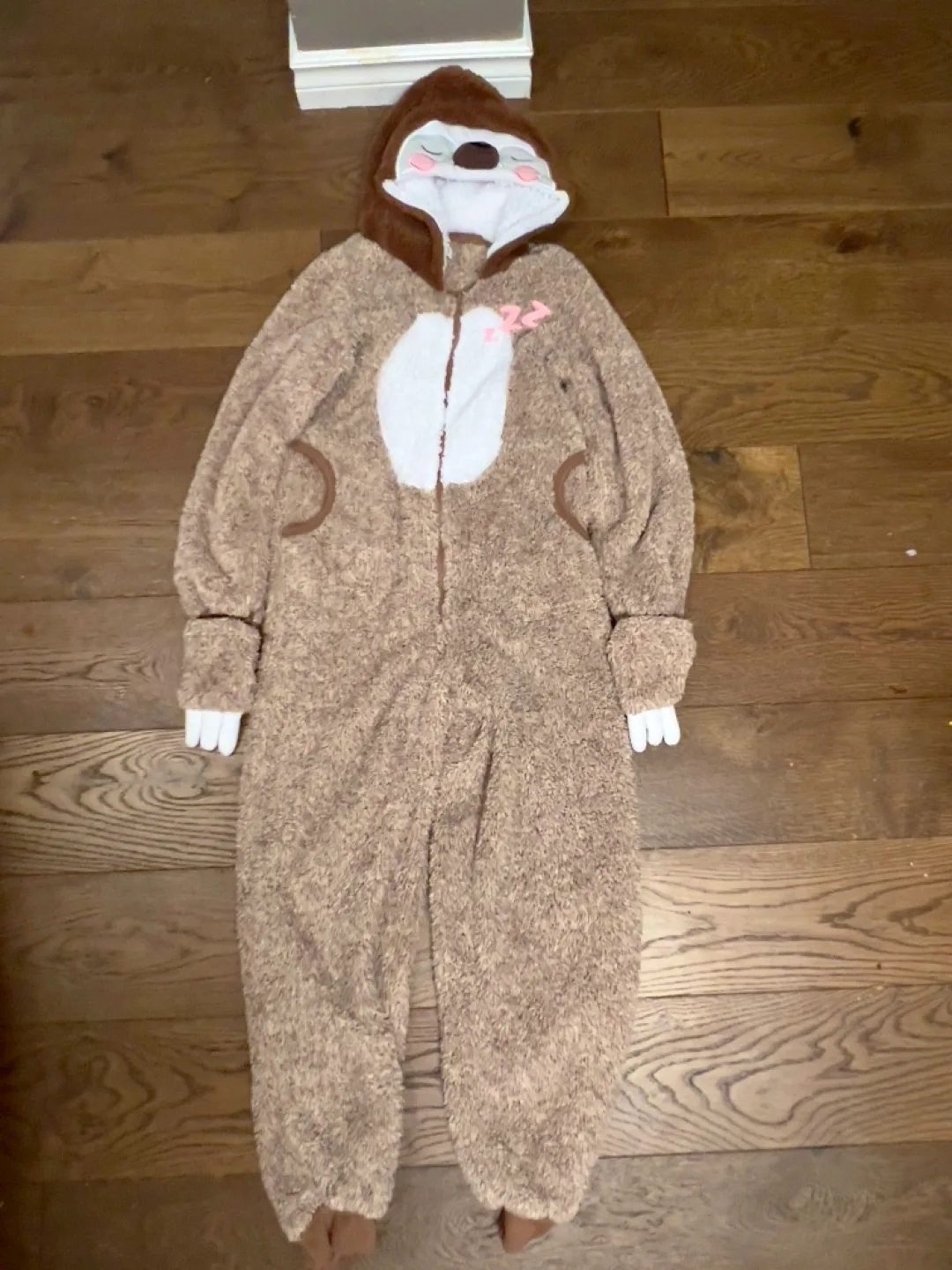 Sloth Onesie Costume - Kids Size L 14/16 image indicator(2)