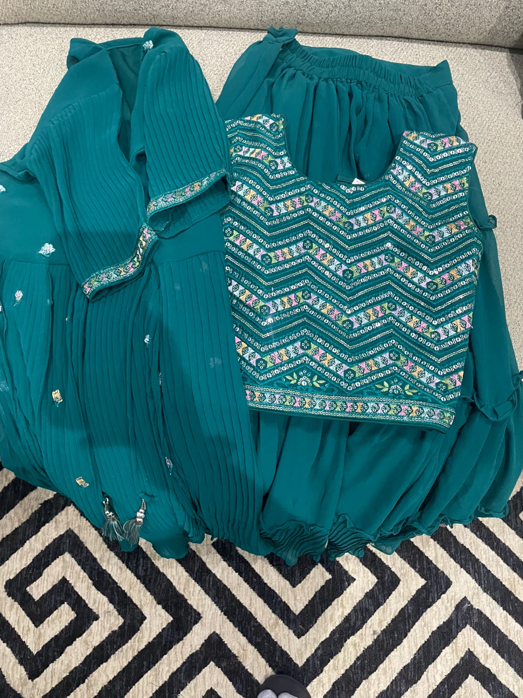 Teal Indian Outfit - Size 30