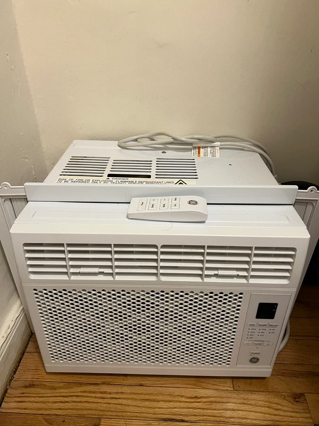 GE Window Air Conditioner