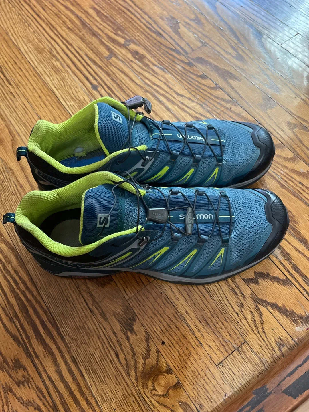 Salomon Trail Running Shoes, Size 12 to 12.5 image indicator(3)