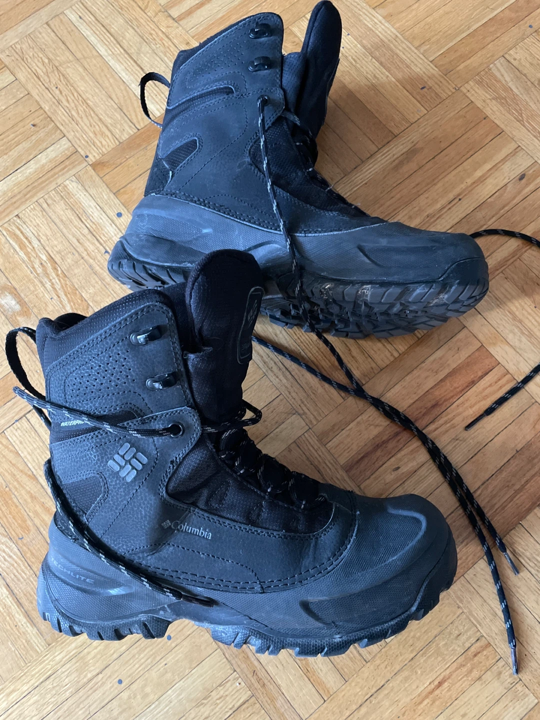 Columbia Men's BM1618-010 Winter Boots - Size 8