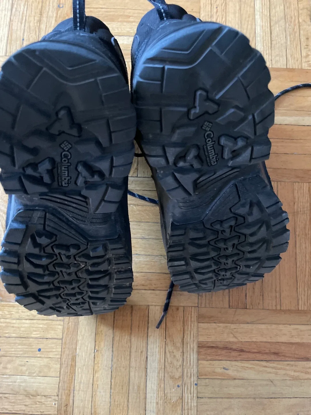 Columbia Men's BM1618-010 Winter Boots - Size 8 image indicator(7)