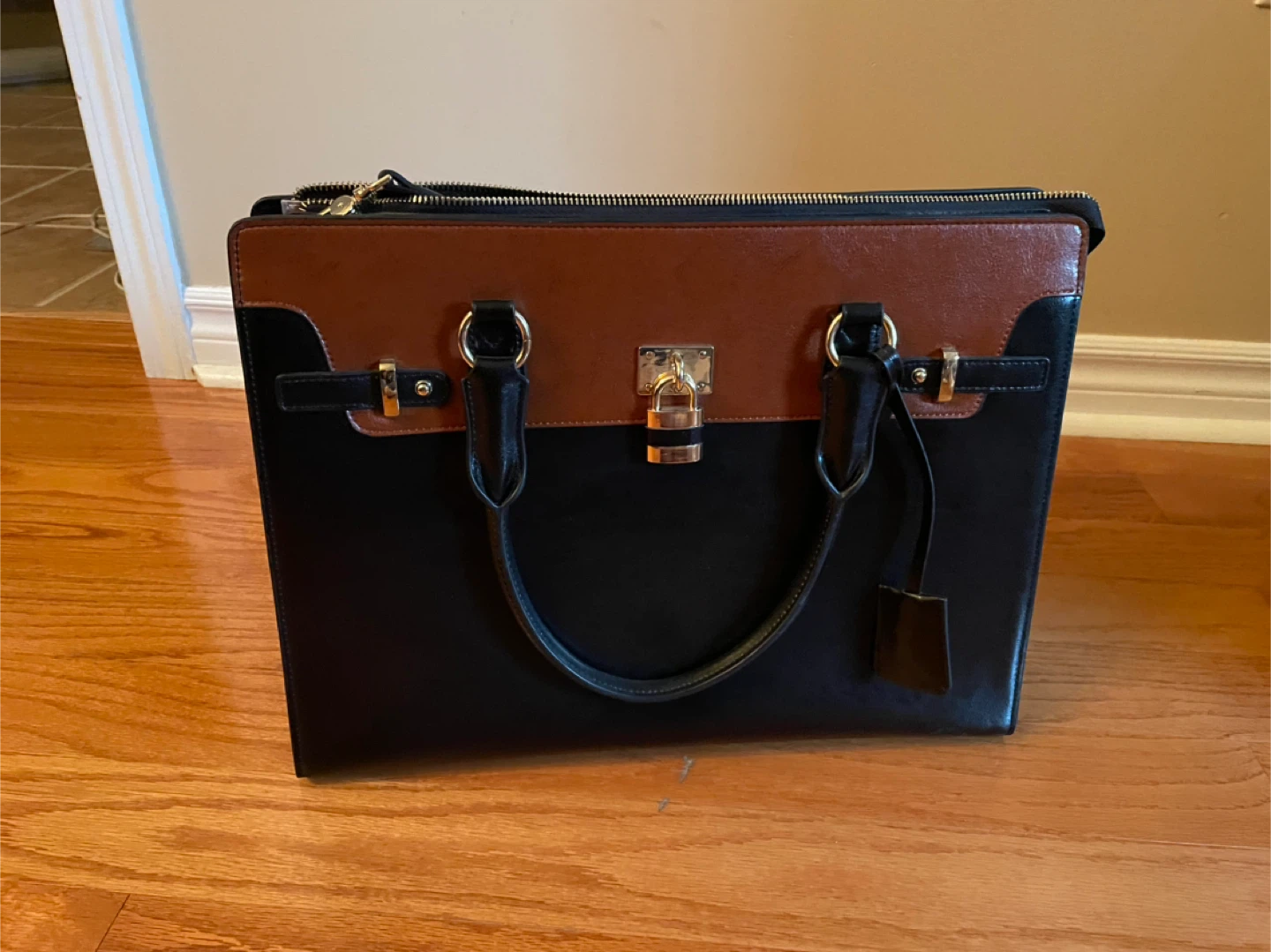 Bostanten Leather Womens Briefcase
