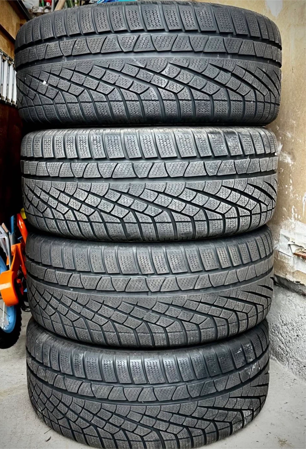 Pirelli Winter Tires 235/45R17 - photo 4