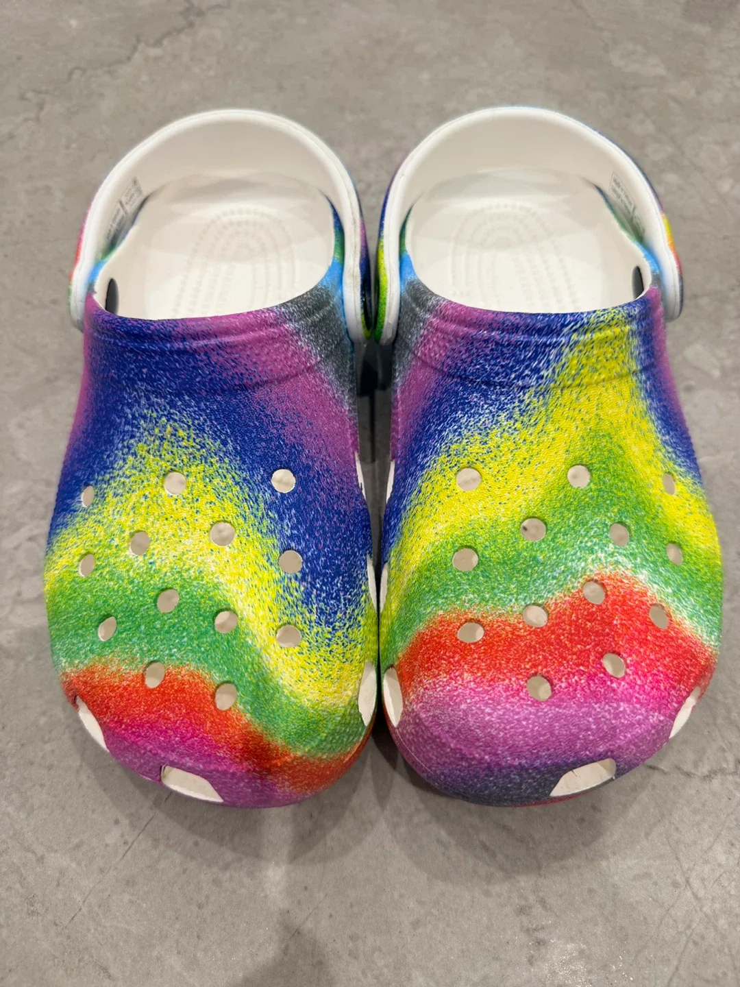 Crocs Classic Clog, Size 4J, Rainbow