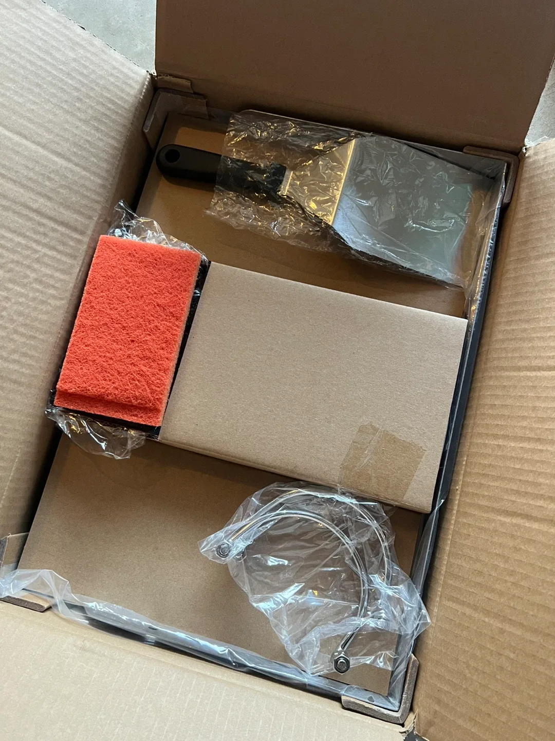 New Blackstone Griddle & Cleaning Kit image indicator(3)