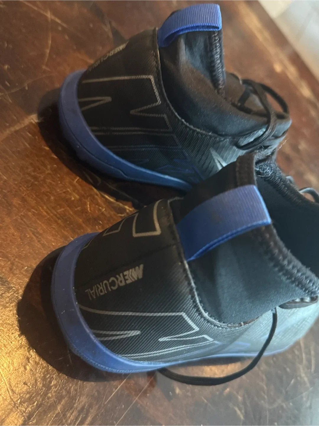 Nike Mercurial Soccer Shoes Size 5 image indicator(3)