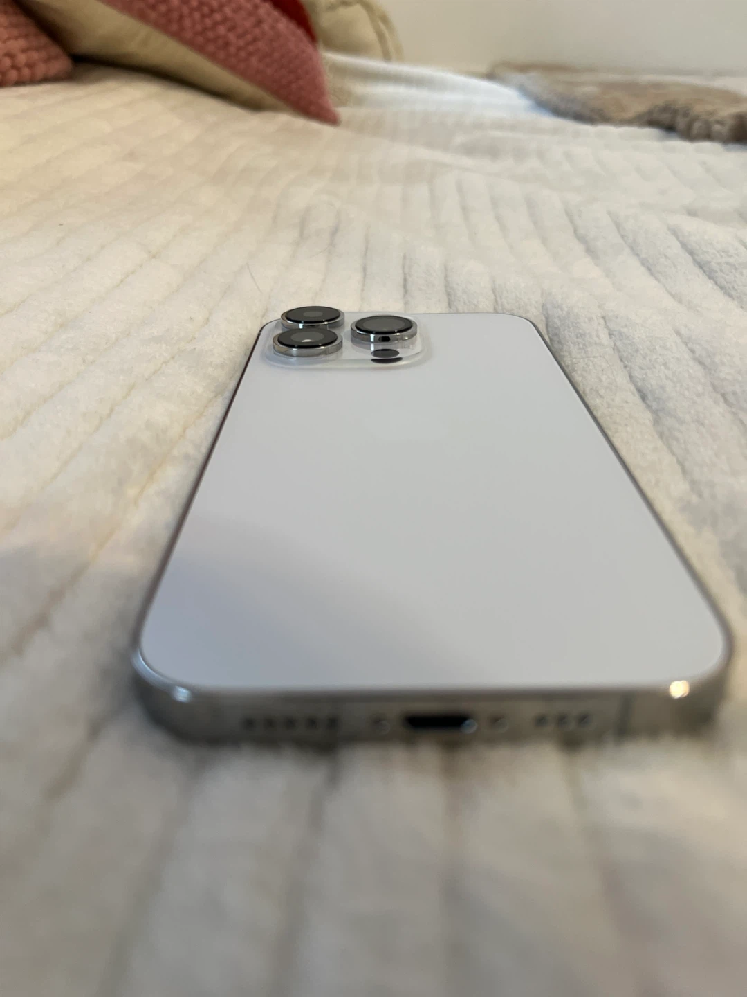 iPhone 14 pro icloud lock for parts only - photo 3