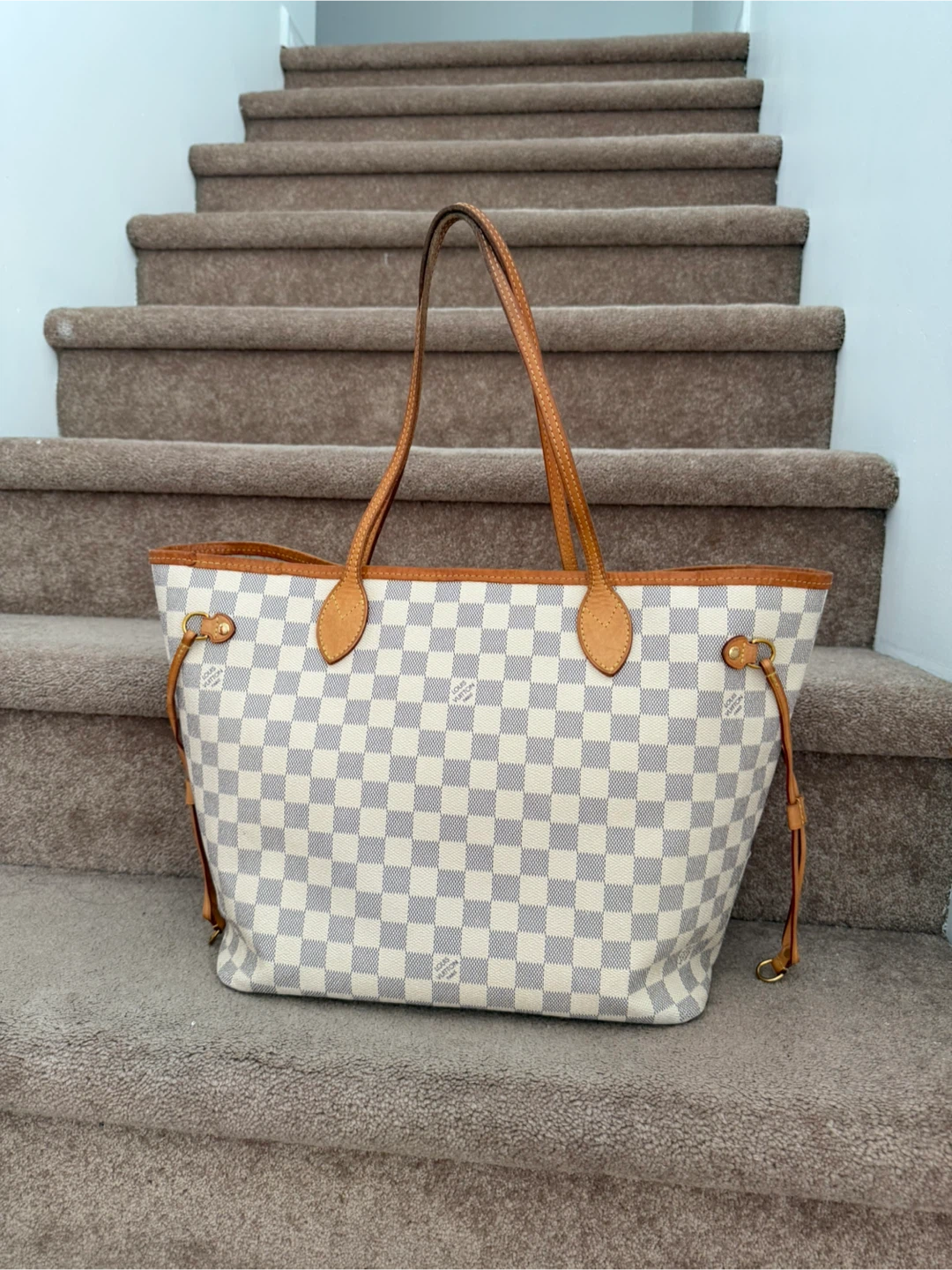 Authentic Louis Vuitton Neverfull MM Damier Azur - photo 2