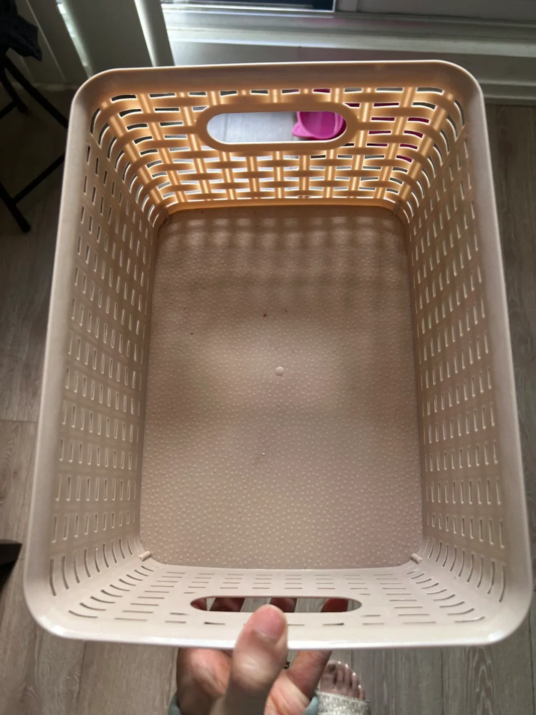 Woven Plastic Storage Basketx4 thumbnail
