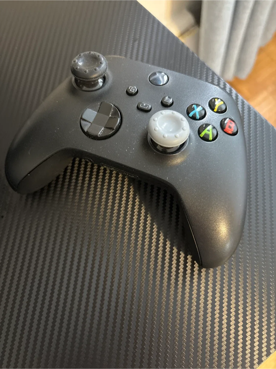 Xbox Series S Console & Controller image indicator(3)