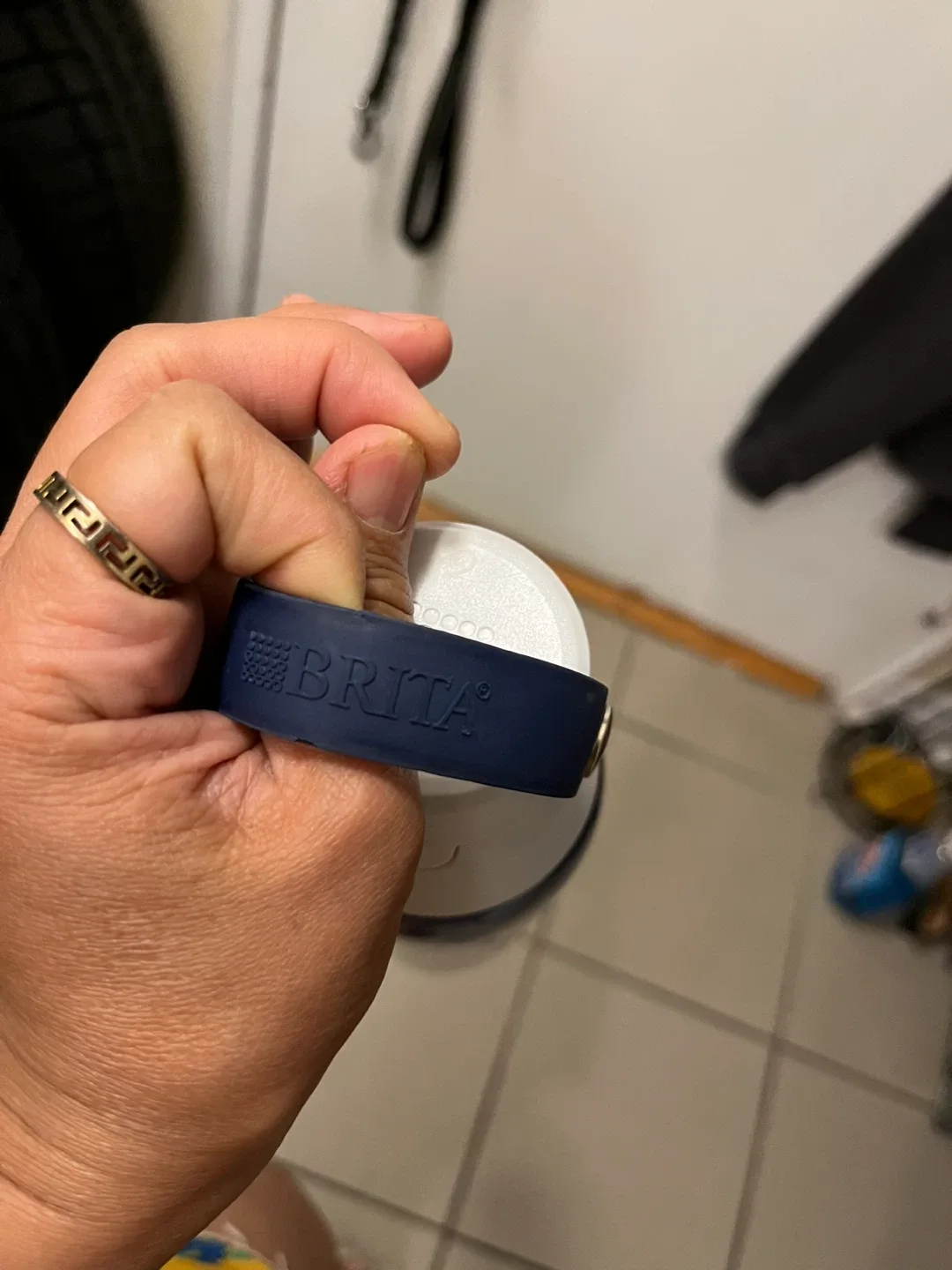 Brita Water Filter Bottle - Blue image indicator(2)