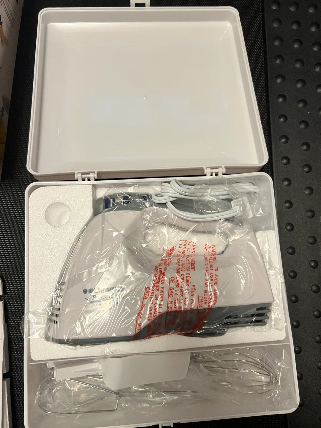 Black & Decker PowerPro MX350 Mixer - NEW image indicator(4)