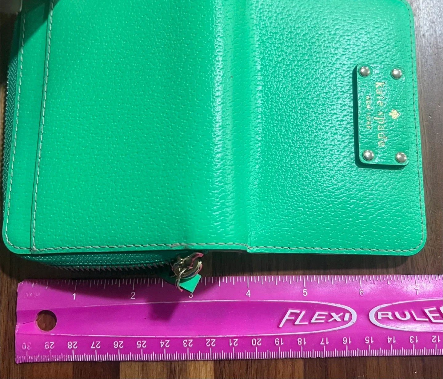 Kate Spade Green Leather Wallet image indicator(4)