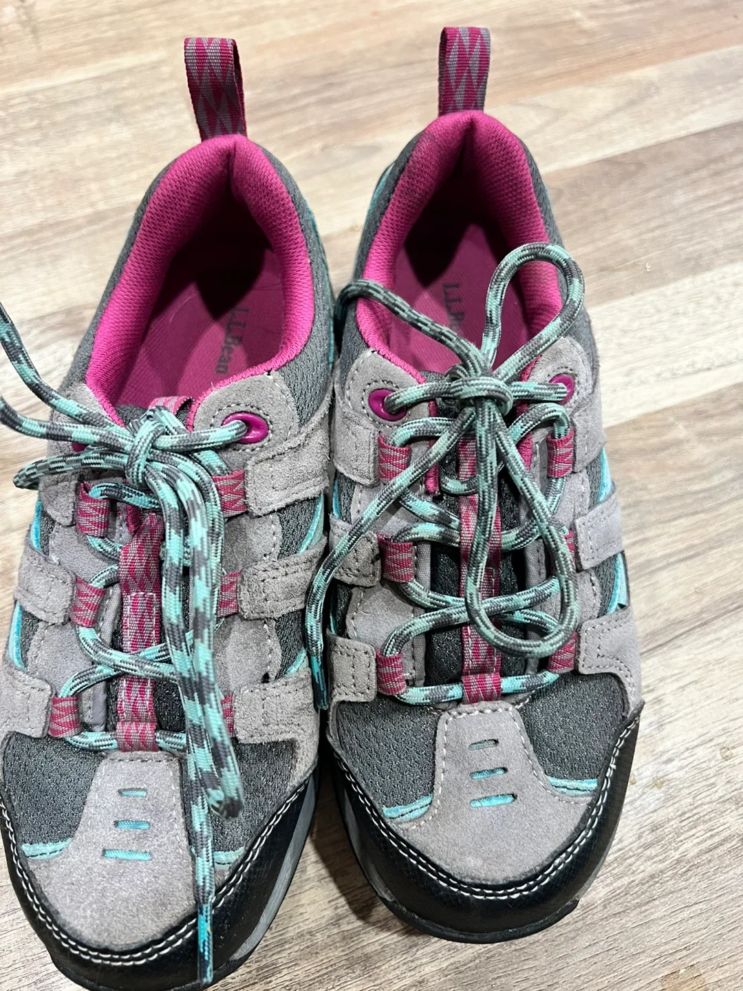 GIRLS size 3 L.L.Bean Gray/Pink Hiking Shoes image indicator(4)