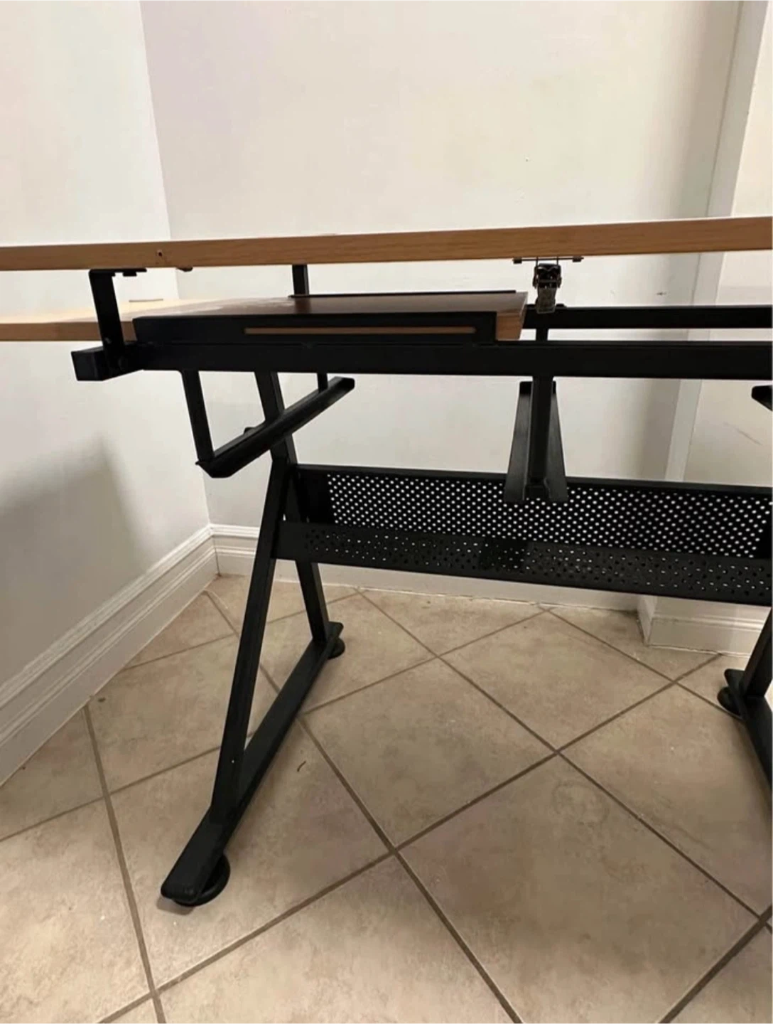 Drafting Table - Adjustable Height - photo 3
