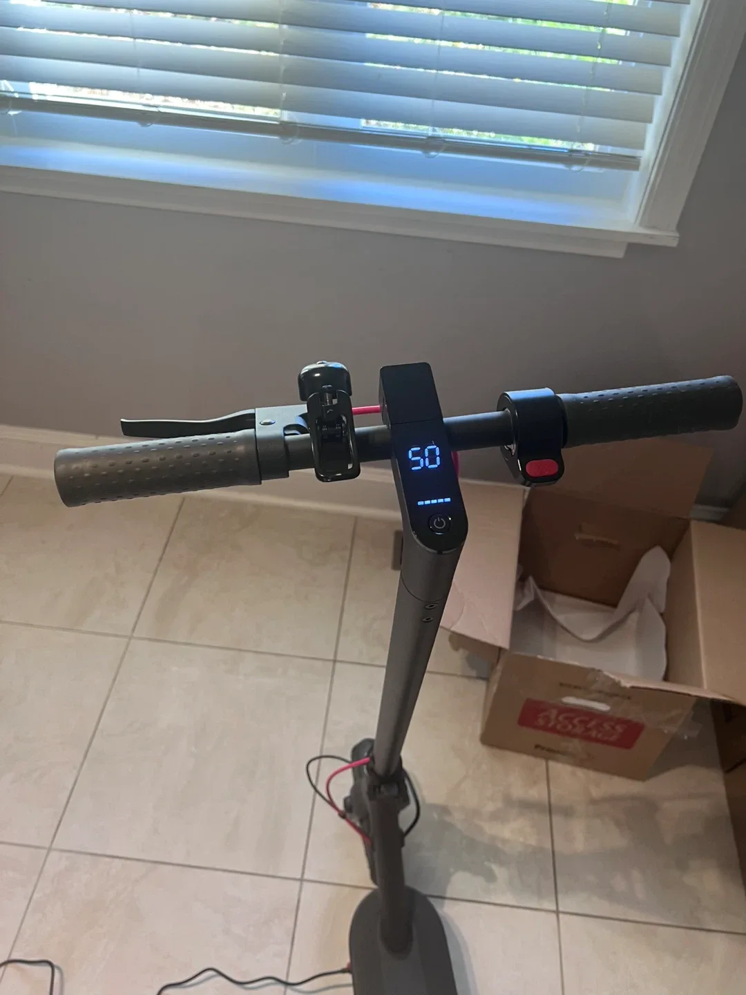 Xiaomi Mi Electric Scooter - Black image indicator(3)