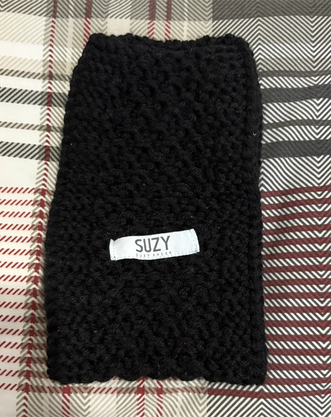 Suzy Shier Black knit  Headband image indicator(3)